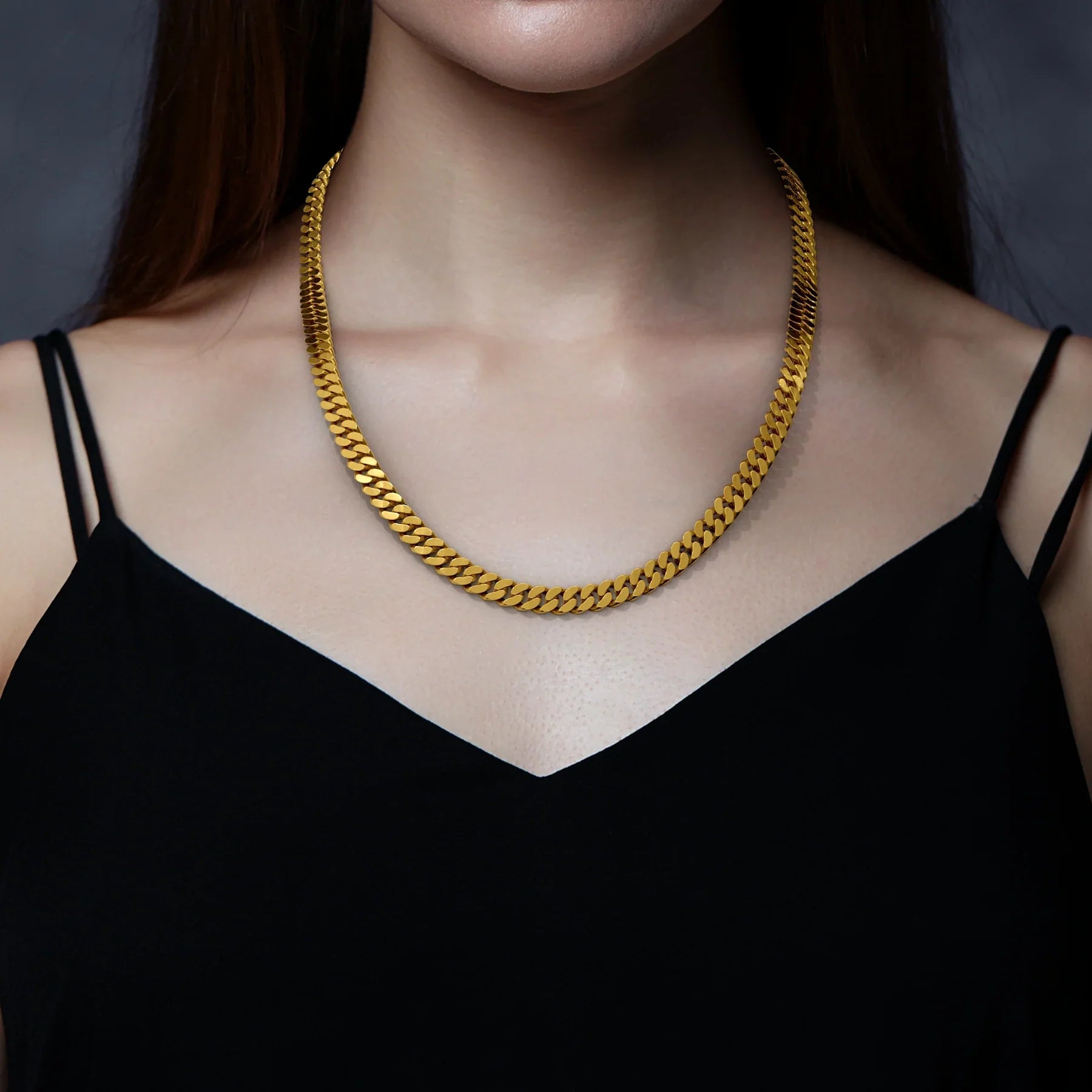 Cuban vs Curb Chain | The Difference Between Curb and Cuban Chain – Kuvera